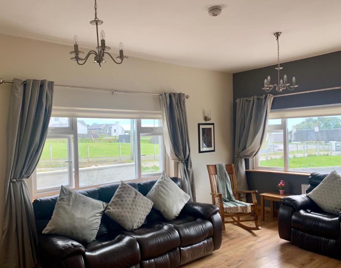 Dooagh Wild Atlantic Way Cottage מראה חיצוני תמונה