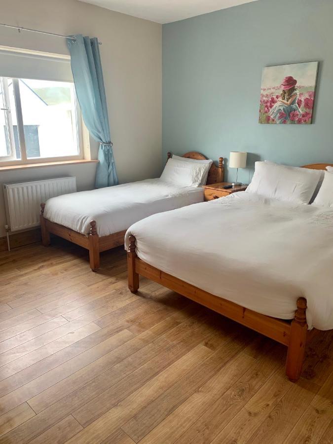 Dooagh Wild Atlantic Way Cottage מראה חיצוני תמונה
